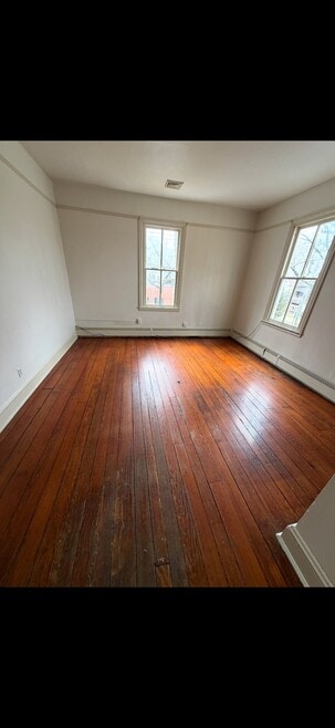 Building Photo - 313 North St