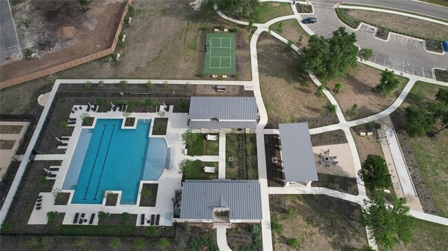 Building Photo - 215 Grand Cyn Wy