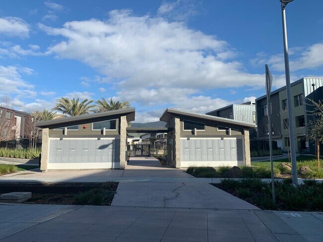 Building Photo - 44828 Fremont Blvd