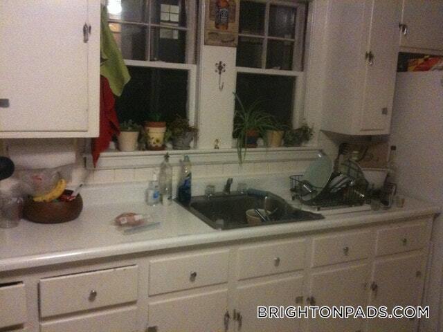 Building Photo - 22 Radnor Rd