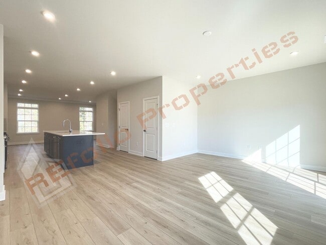 Building Photo - Beautiful brand new 3-Story Townhome | 4 B...