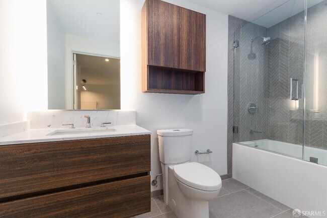 Building Photo - 280 Spear St