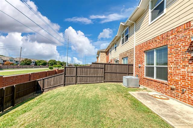 Building Photo - 4602 Ladyfern Way