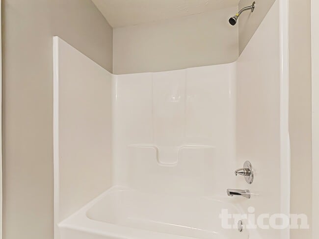 Building Photo - 6427 Calabash Pl