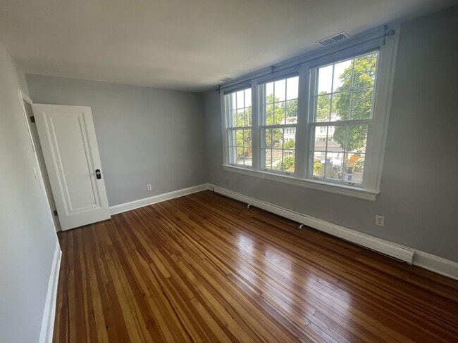 Building Photo - 3521 S Street NW