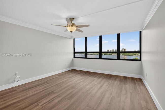 Building Photo - 1 Grove Isle Dr