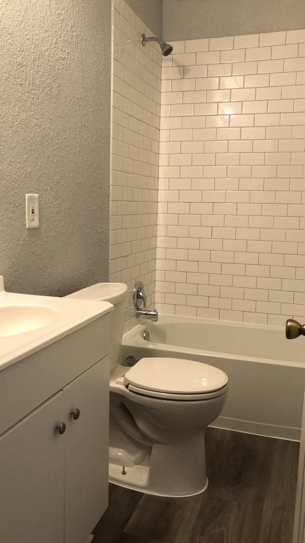 Building Photo - Gorgeous completed renovated Home in Freeport, TX. HABLAMOS ESPAÑOL!