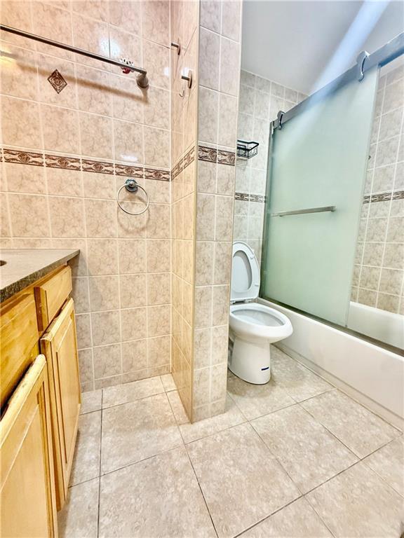 Building Photo - 82 Bay 17th St