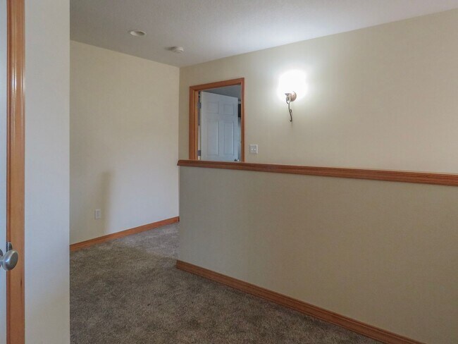 Building Photo - Master on Main- 3 Bedroom Plus 3 Bath Home...