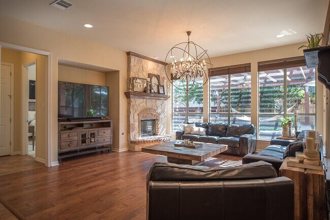 Building Photo - 3434 Alexandrite Way