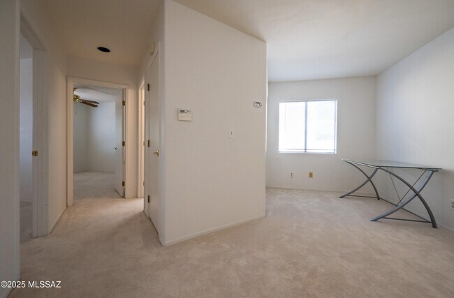 Building Photo - 4339 E Samantha Dr