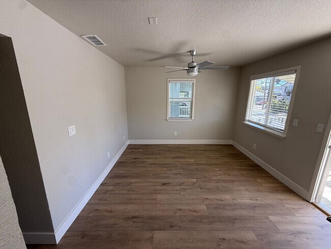 Building Photo - 3 Bed| 2 Bath | 1153 SF | Private Driveway | Single Story | Tenant pays $175 monthly for WS&G