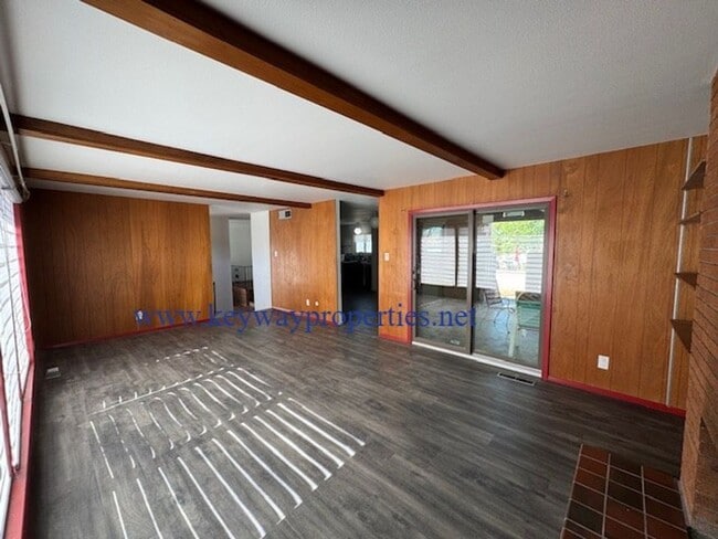 Building Photo - Welcome to Your New Home in NE Heights – Spacious, Stylish, and Full of Charm!