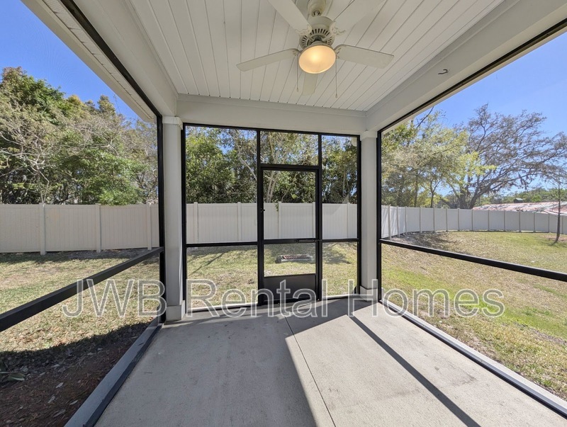 Building Photo - 1635 Pottsburg Point Dr
