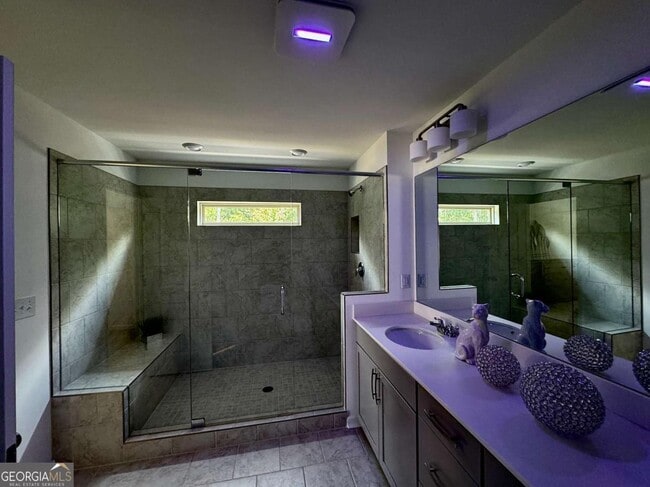 Building Photo - 4050 Pierson Trce