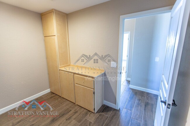 Building Photo - 38414 N 12th St