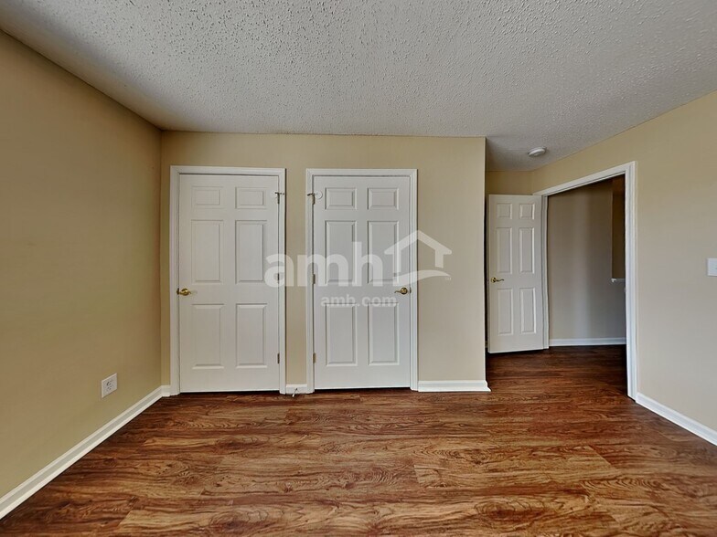 Building Photo - 1688 Harvest Meadow Dr