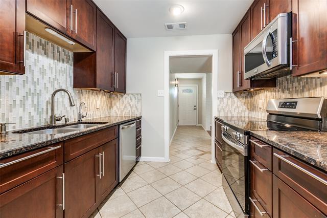 Building Photo - 822 Fontana Ave