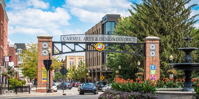 Building Photo - 66 Sherman Dr