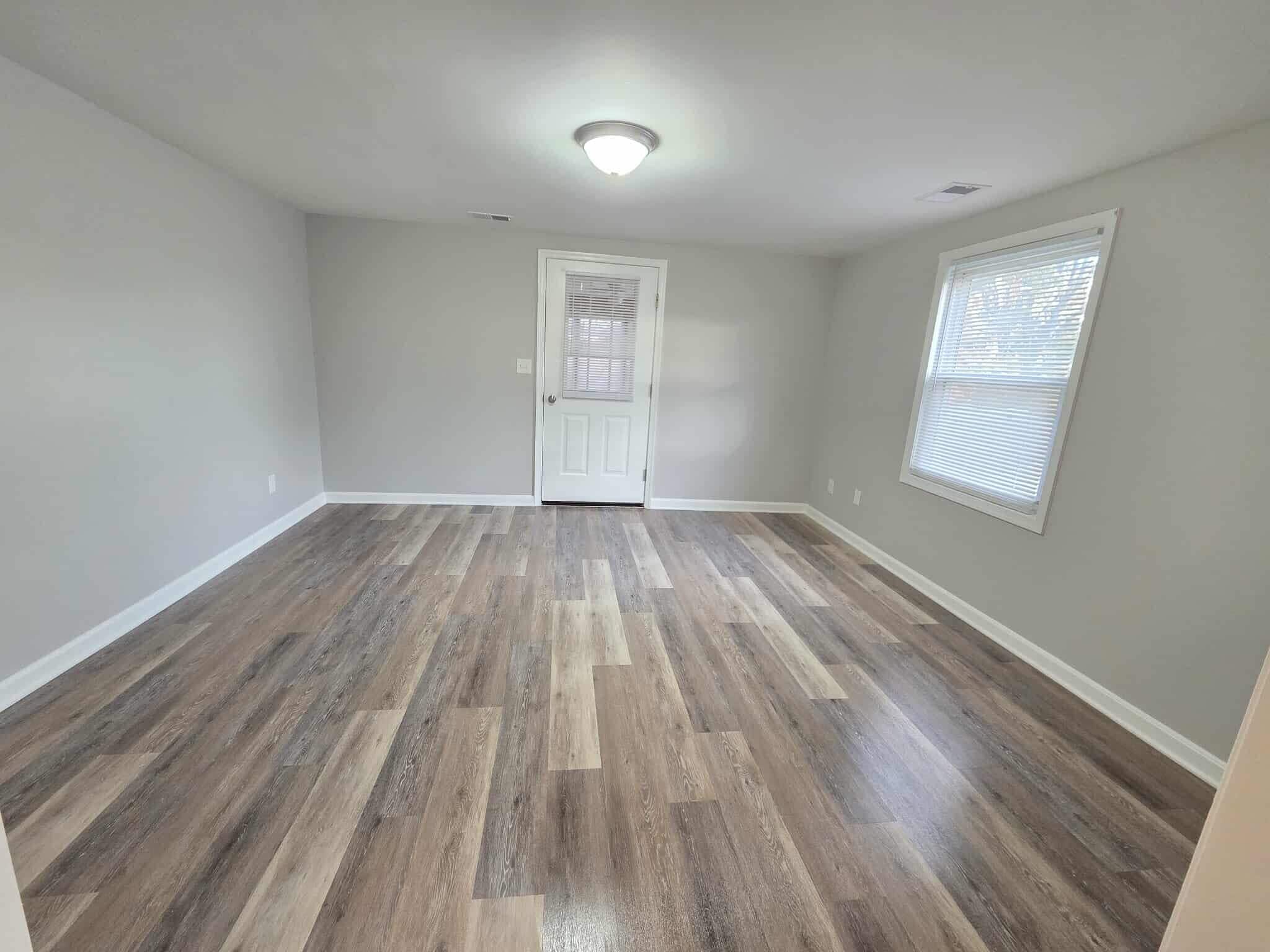 Building Photo - 923 Rose Hill Ave