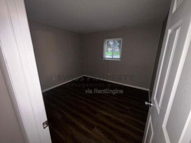 Building Photo - 3717 Beulah Rd