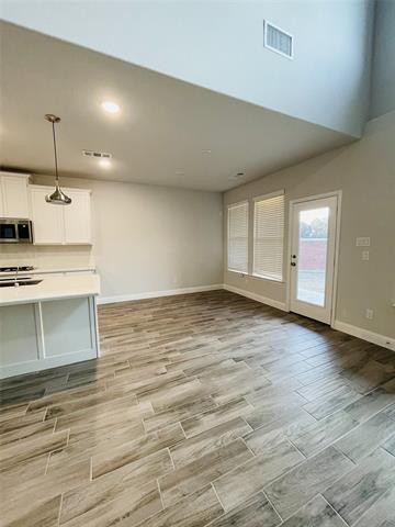 Building Photo - 2859 Trail Head Dr