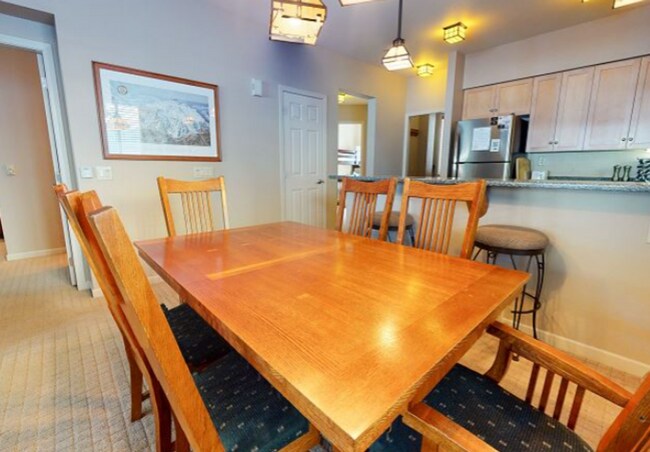 Building Photo - Beautiful 2 Bed, 2 Bath Fully Furnished Condo – Sierra Star Golf Course
