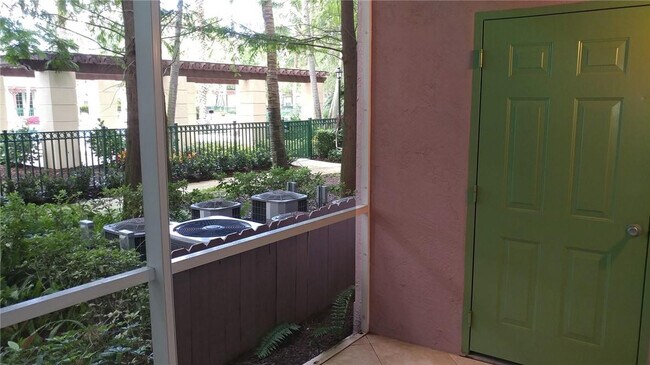 Building Photo - 6640 W Sample Rd