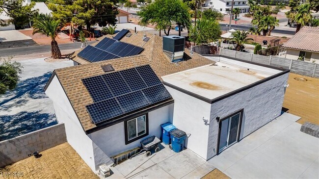 Building Photo - 7724 Rancho Destino Rd