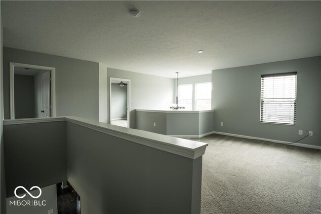 Building Photo - 15665 Eastpark Dr