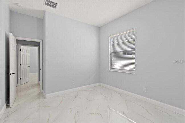 Building Photo - 10212 Hart Branch Cir