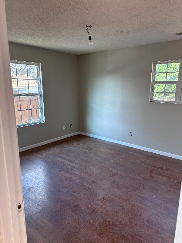 Building Photo - 511 Marlow Dr E