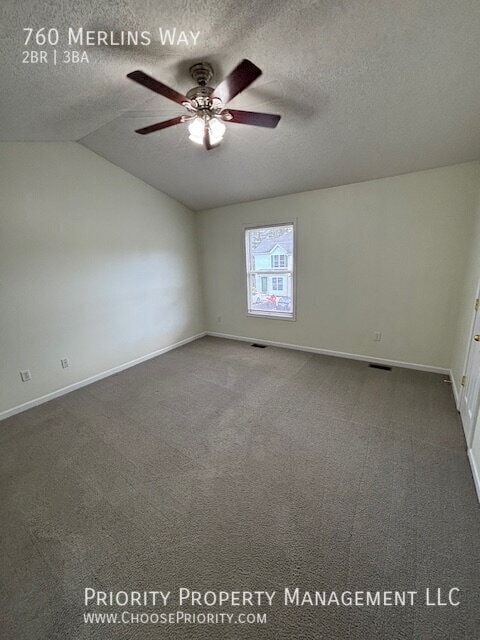 Building Photo - 760 Merlins Way