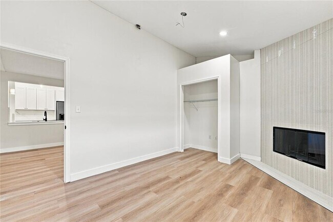 Building Photo - 2405 Appaloosa Cir