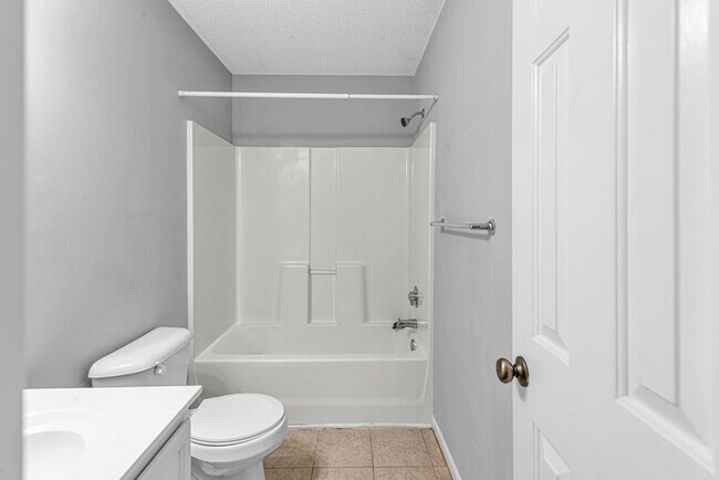 Building Photo - 408 Timberlake Trail