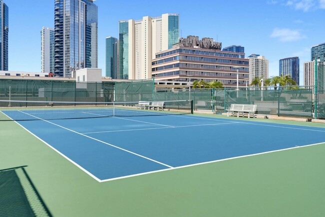 Building Photo - 1288 Kapiolani Blvd
