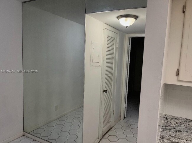 Building Photo - 89 Berkshire D