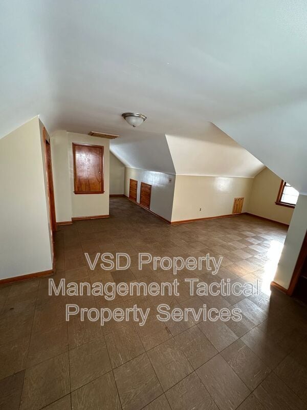 Building Photo - 10301 Granger Rd