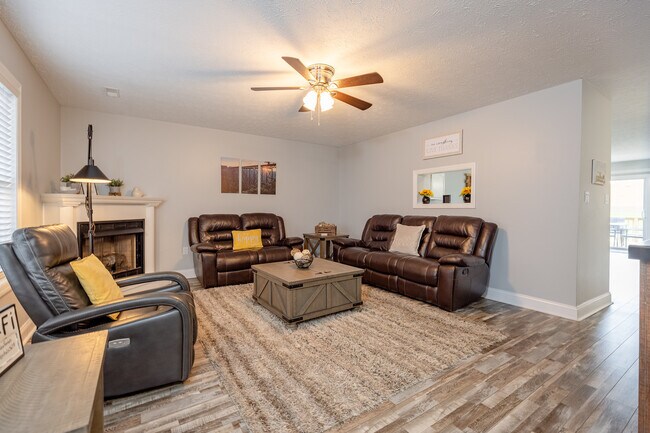 Building Photo - 117 Rystan Pl