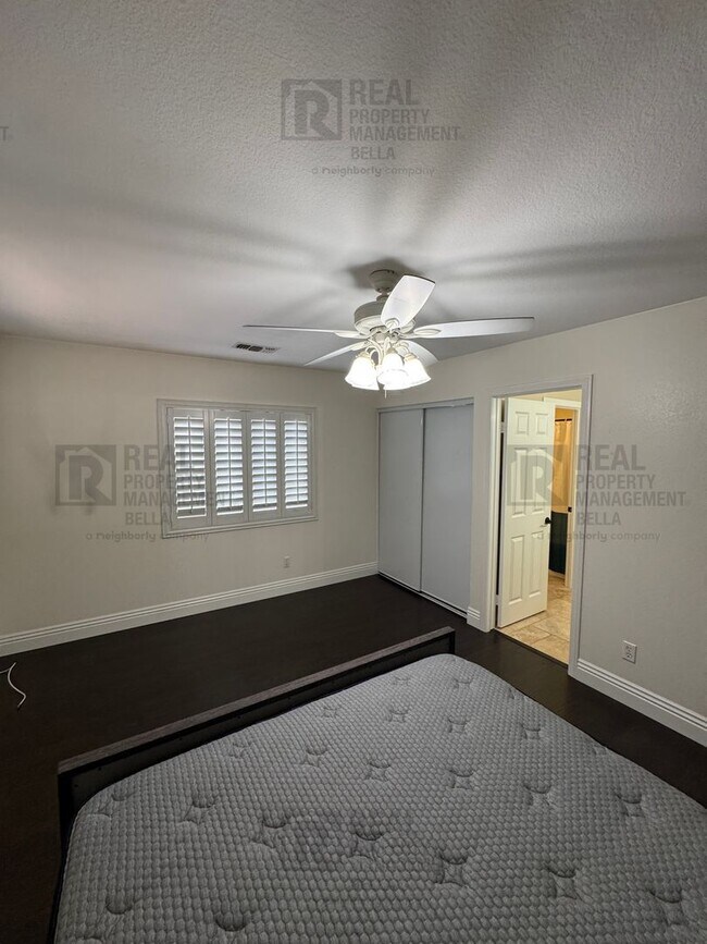 Building Photo - Spacious Murrieta Home with Pool, Spa, Firepit & Backyard Entertaining