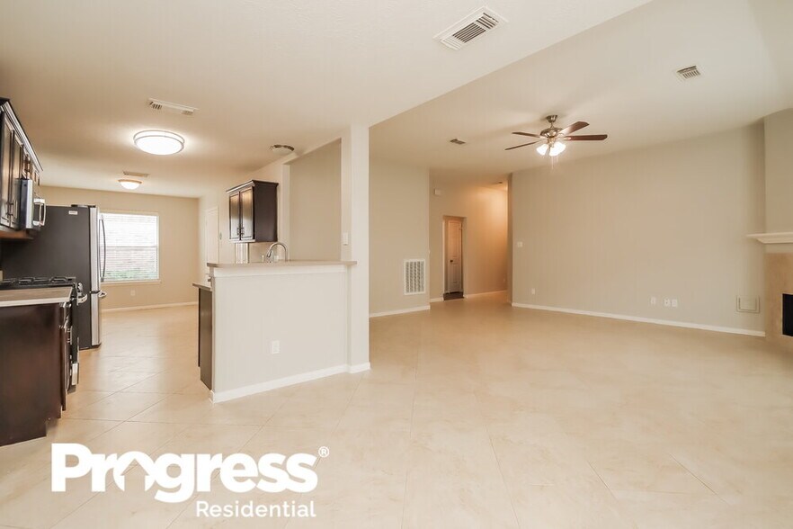 Building Photo - 6614 High Stone Ln