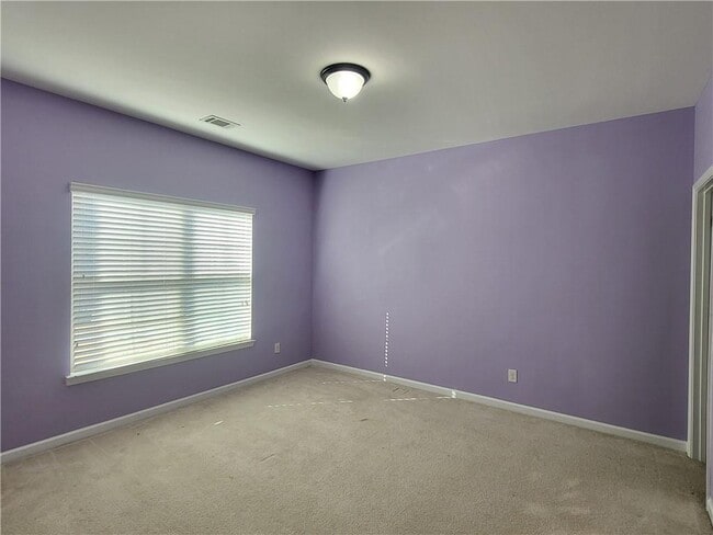 Building Photo - 5295 Rustic Ct