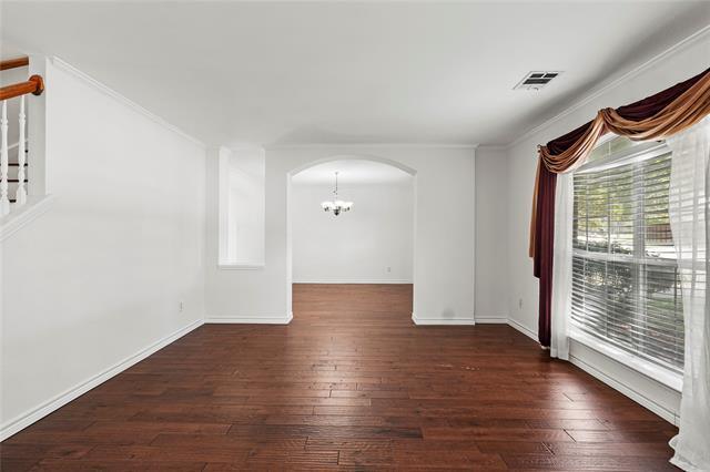 Building Photo - 4817 Carolwood Dr