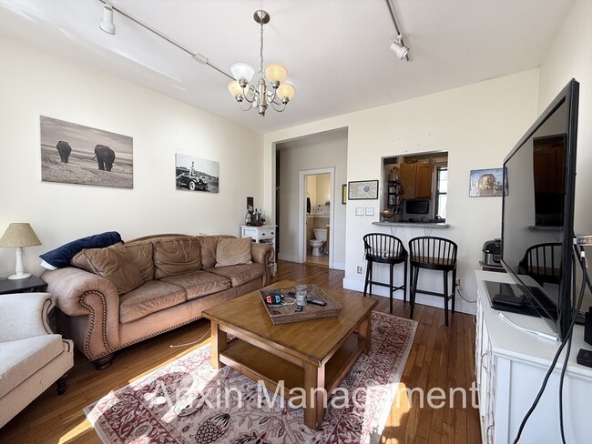 Building Photo - 311 Allston St