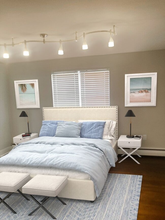 Building Photo - Spacious 3 Bed / 2.5 Bath Home - Large Yard - T/E Schools