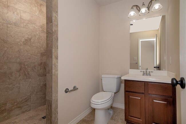 Building Photo - 8858 Van Allen Dr