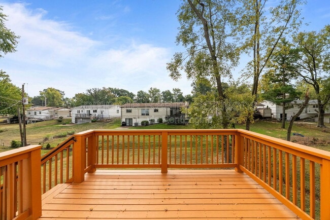 Building Photo - 12464 Glengate Dr