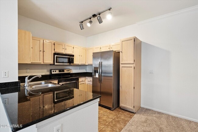 Building Photo - 7009 E Acoma Dr