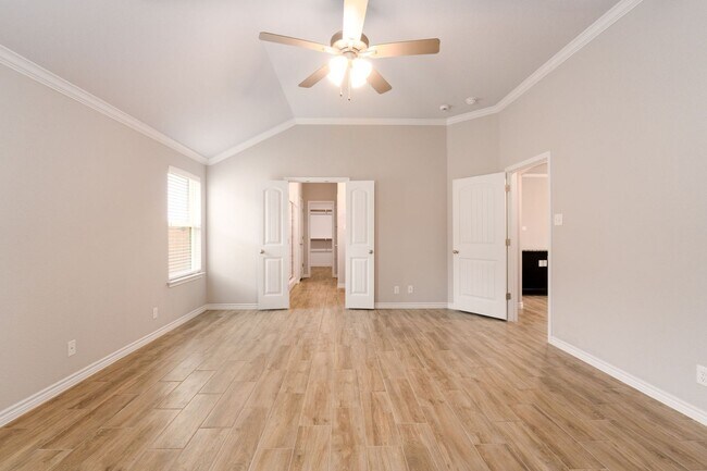 Building Photo - 3 Bdrm 2 Bath in Belton