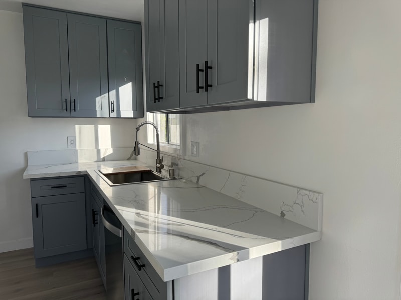 Building Photo - 3740 S Bentley Ave